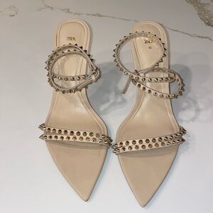 Zara Chic Studded Stiletto Leather Heels in Beige | 42